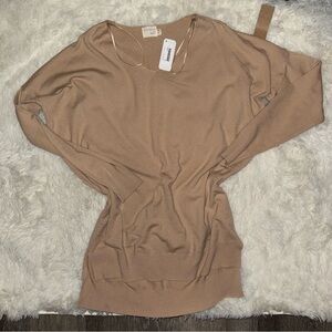 Dreamers Elegant Brown Sweatshirt